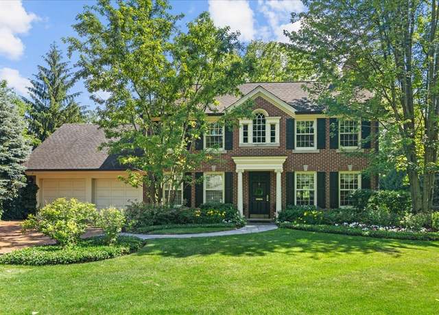 Property at 1300 Hackberry Ln, Winnetka, IL 60093, 4 beds, 4.5 baths
