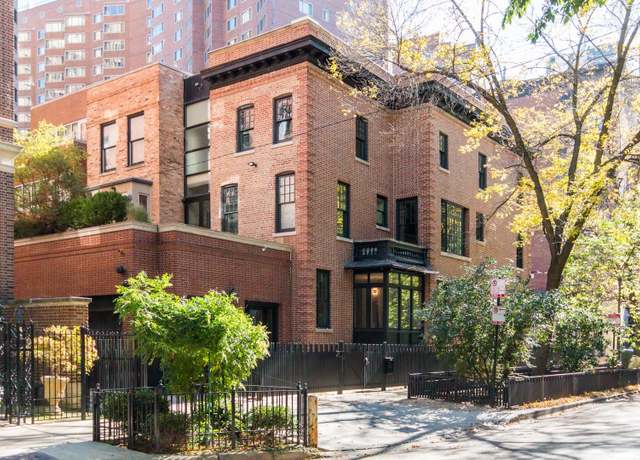 Property at 1401 N Astor St, Chicago, IL 60610, 4 beds, 4.5 baths