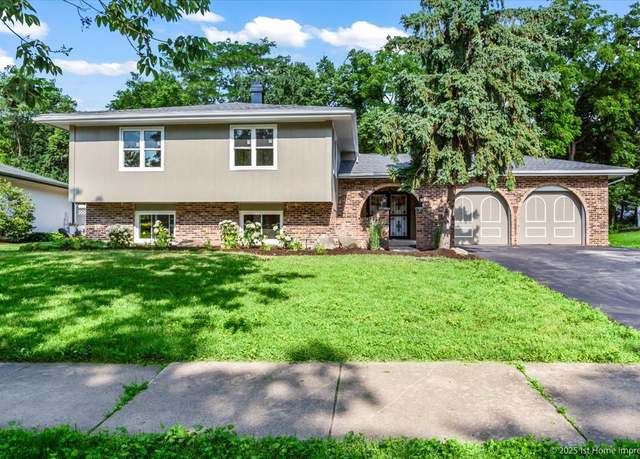 Property at 3410 Venard Rd, Downers Grove, IL 60515, 4 beds, 3 baths