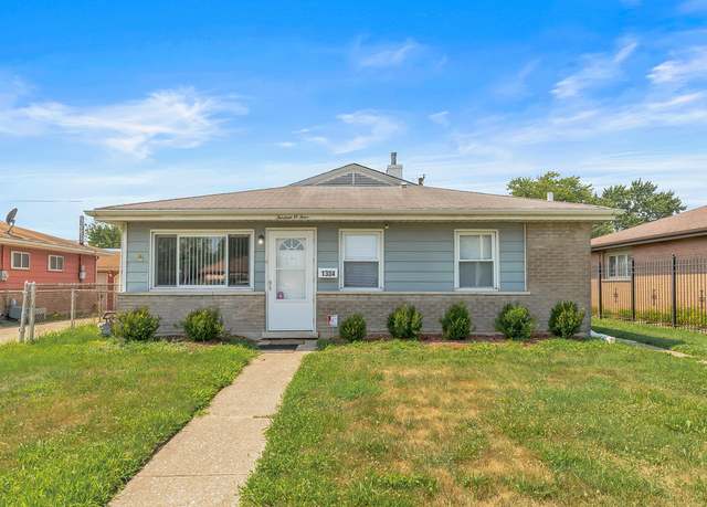 Property at 1304 Burnham Ave, Calumet City, IL 60409, 3 beds, 1.5 baths