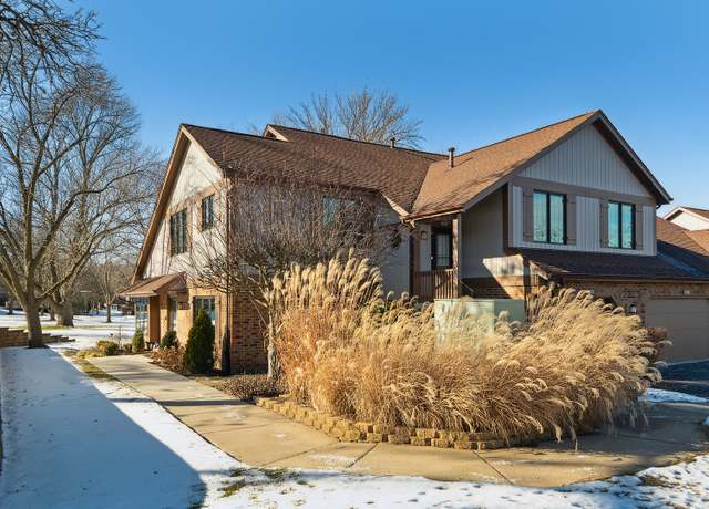 Property at 13232 S Oak Hills Pkwy, Palos Heights, IL 60463, 2 beds, 2 baths