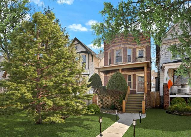 Property at 1817 W Morse Ave, Chicago, IL 60626, 2 beds, 3 baths
