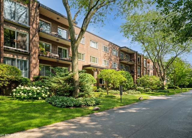 Property at 90 E Franklin Pl #106, Lake Forest, IL 60045, 2 beds, 2 baths