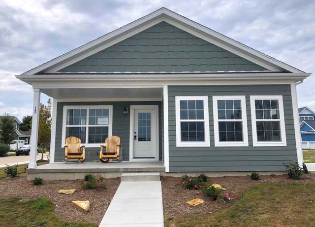 Property at 13 Starboard St, Ottawa, IL 61350, 3 beds, 2 baths