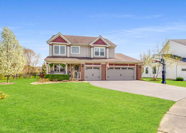 Property at 1341 N Home Ct, Palatine, IL 60074, 5 beds, 3 baths