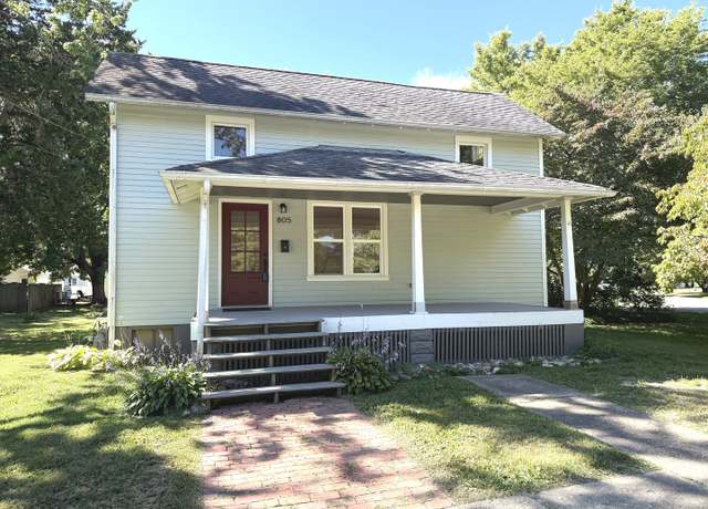 Property at 805 W Blaine St, Monticello, IL 61856, 2 beds, 2 baths