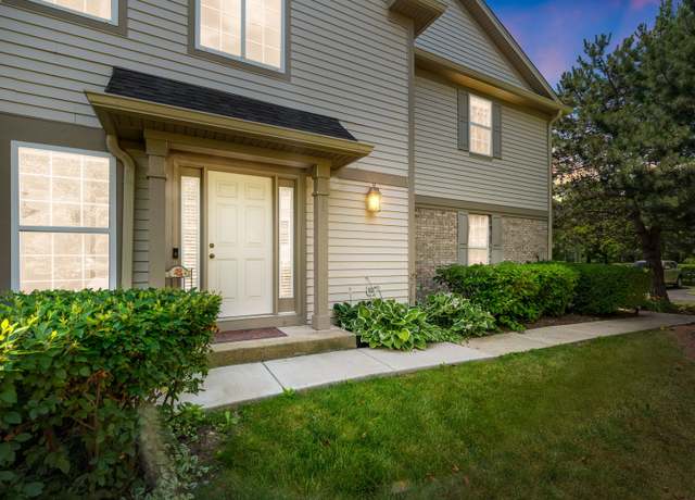 Property at 2119 Ivy Ridge Dr #2119, Hoffman Estates, IL 60192, 2 beds, 2.5 baths