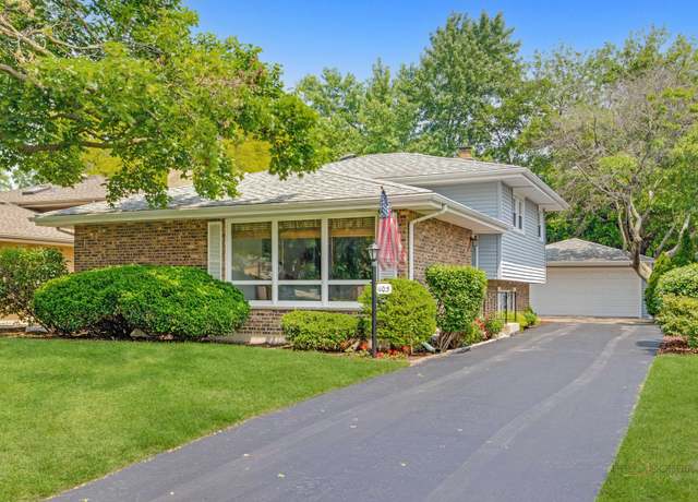 Property at 1103 S Belmont Ave, Arlington Heights, IL 60005, 3 beds, 2 baths