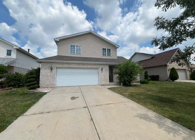 Property at 4224 185th Pl, Country Club Hills, IL 60478, 4 beds, 2.5 baths