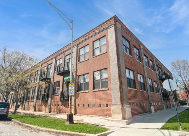 Property at 612 N Oakley Blvd #214, Chicago, IL 60612, 2 beds, 2 baths