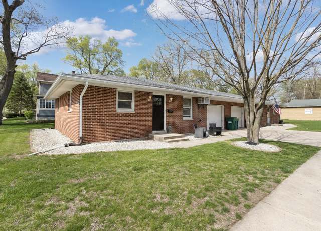 Property at 309-311 S Joliet St, Wilmington, IL 60481, 4 beds, 2 baths