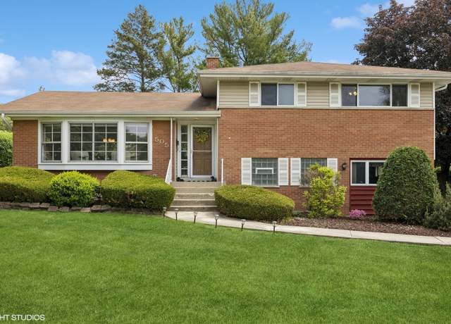 Property at 505 S George St, Mount Prospect, IL 60056, 3 beds, 2 baths