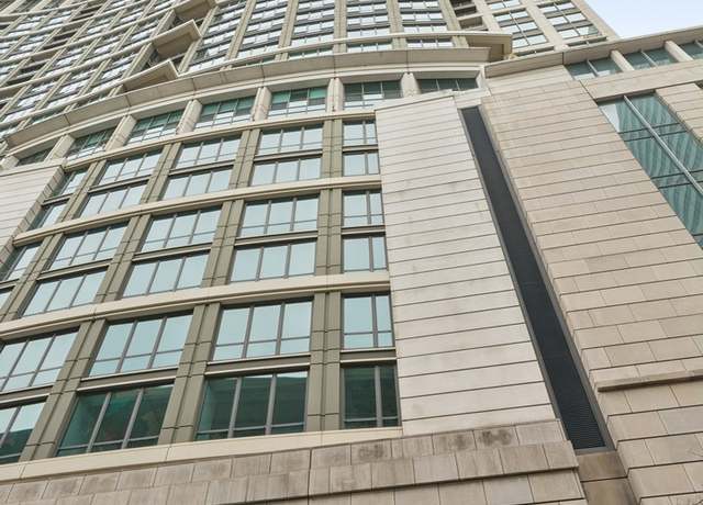 Property at 130 N Garland Ct #3204, Chicago, IL 60602, 3 beds, 2.5 baths