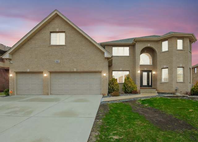 Property at 18511 Bellamy Rd, Country Club Hills, IL 60478, 6 beds, 4 baths