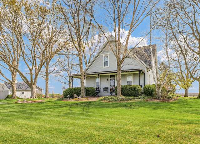 Property at 1076 County Road 2125, Sidney, IL 61877, 5 beds, 1 bath
