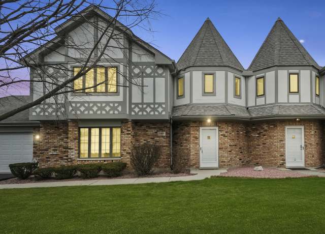 Property at 11605 S Vienna Ave, Palos Park, IL 60464, 3 beds, 2.5 baths