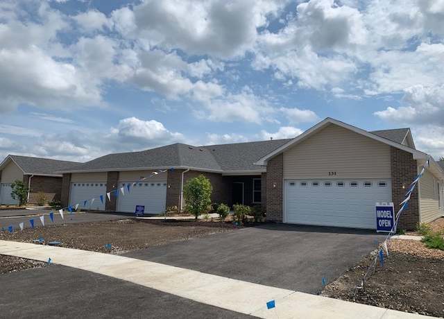Property at 490 Ridge Ln, Bolingbrook, IL 60440, 2 beds, 2 baths