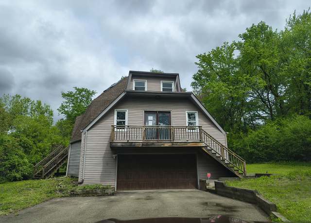 Property at 39460 N Park Ave, Lake Villa, IL 60046, 3 beds, 2 baths