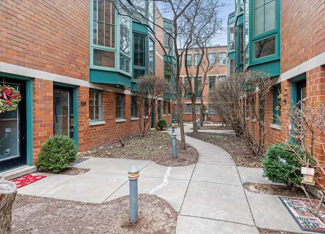 Property at 2707 N Lincoln Ave Unit G, Chicago, IL 60614, 3 beds, 3 baths