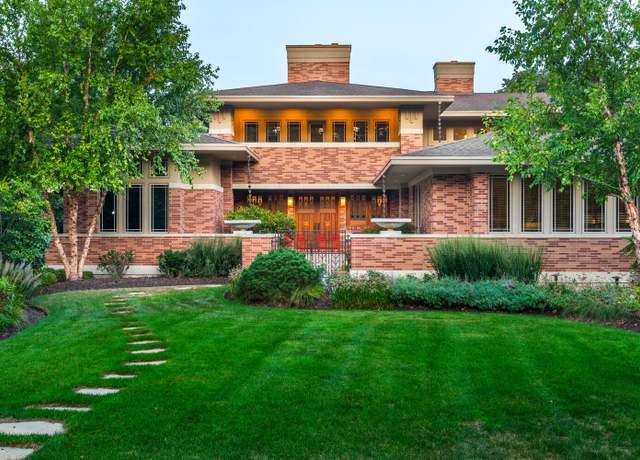 Property at 908 Julian Ct, Naperville, IL 60540, 6 beds, 5.5 baths