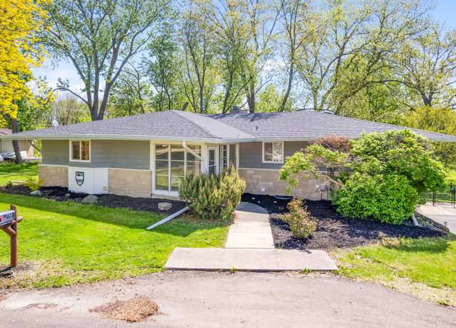 Property at 719 S East St, Earlville, IL 60518, 2 beds, 2.5 baths