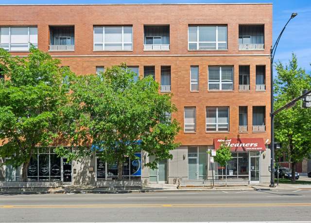 Property at 1719 N Western Ave #4, Chicago, IL 60647, 3 beds, 2 baths