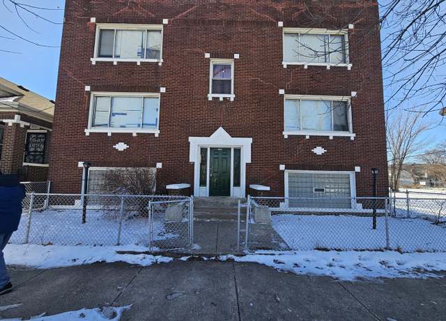Property at 4719 W Superior St, Chicago, IL 60644, 12 beds, 4 baths