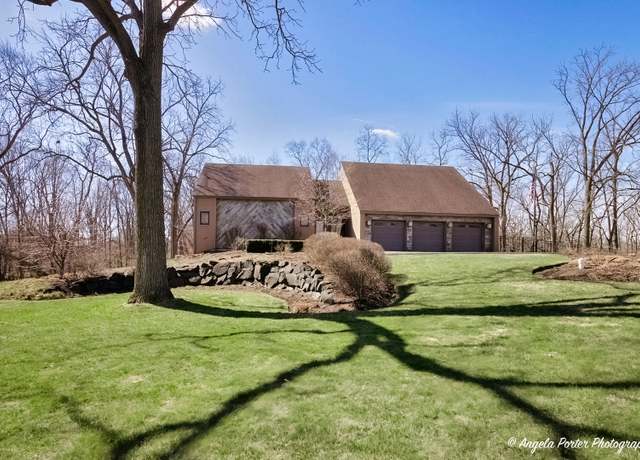 Property at 4901 Hill Rd, Richmond, IL 60071, 3 beds, 3 baths