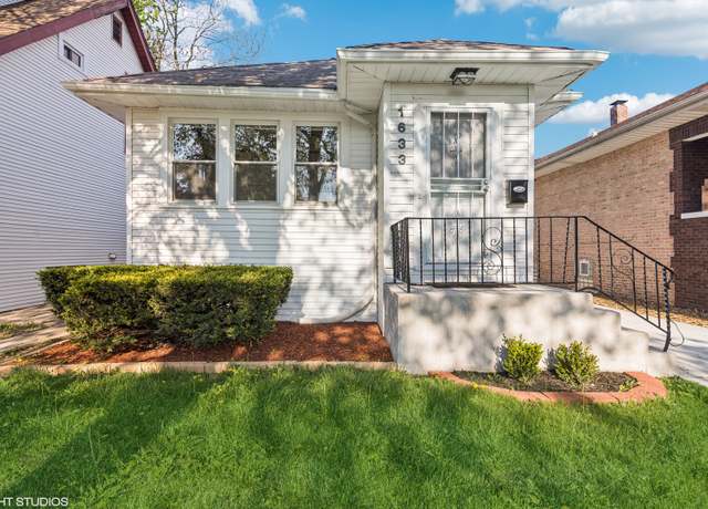 Property at 1633 S 18th Ave, Maywood, IL 60153, 3 beds, 1 bath