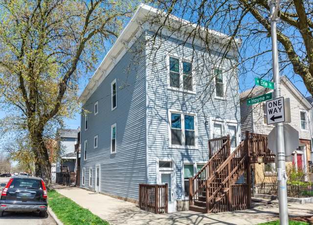 Property at 2058 W Erie St, Chicago, IL 60612, 8 beds, 3 baths