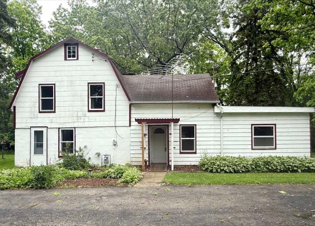 Property at 12445 W Pacific Ave, Waukegan, IL 60085, 3 beds, 1 bath