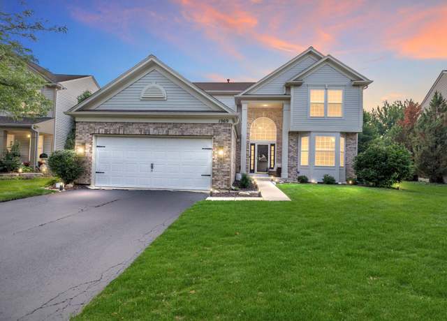 Property at 1969 Bayfield Dr, Aurora, IL 60503, 4 beds, 2.5 baths