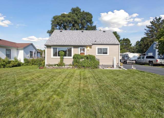 Property at 3426 Southworth Ct, Rockford, IL 61109, 3 beds, 1.5 baths