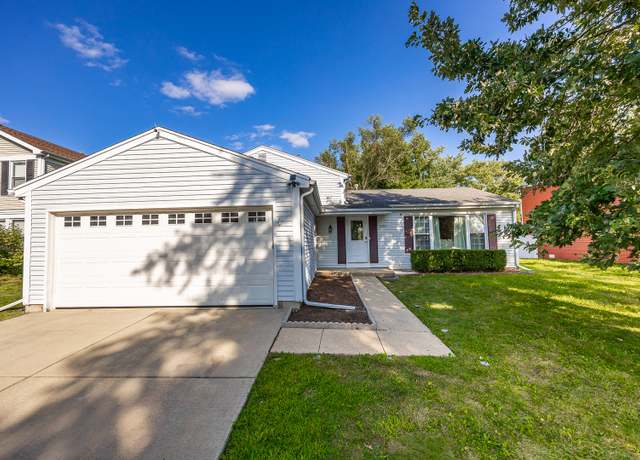 Property at 2074 Dorval Dr, Naperville, IL 60565, 4 beds, 2 baths
