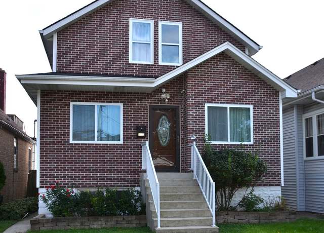 Property at 4923 W Winona St, Chicago, IL 60630, 6 beds, 3.5 baths