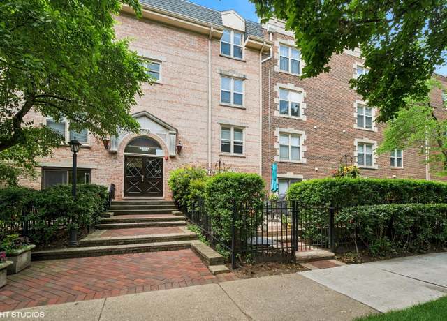 Property at 840 Forest Ave Unit C, Evanston, IL 60202, 2 beds, 1.5 baths