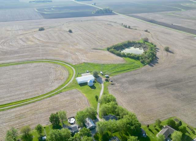 Property at 8 Fraher Dr, Odell, IL 60460, 3 beds, 3 baths