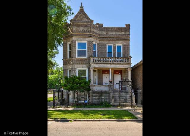 Property at 2901 W Arthington St, Chicago, IL 60612, 8 beds, 4.5 baths