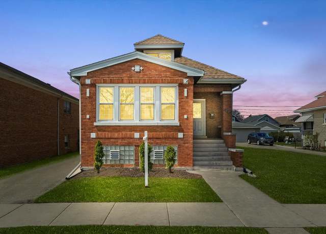 Property at 3630 Gunderson Ave, Berwyn, IL 60402, 3 beds, 2 baths