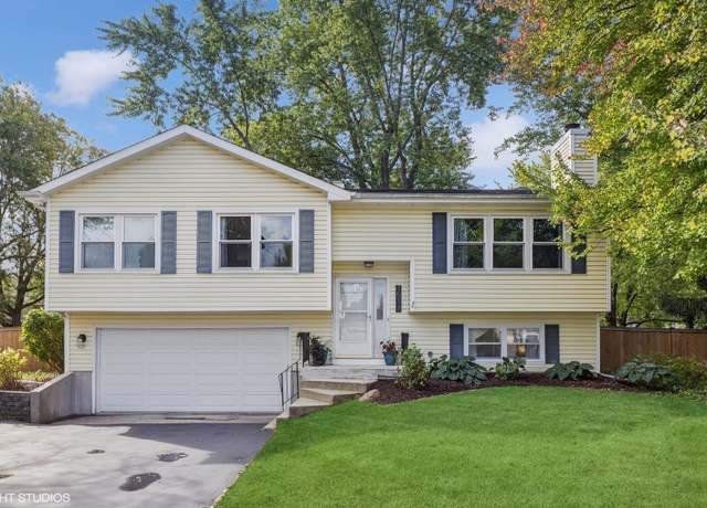 Property at 1517 Charleston St, Batavia, IL 60510, 3 beds, 2 baths