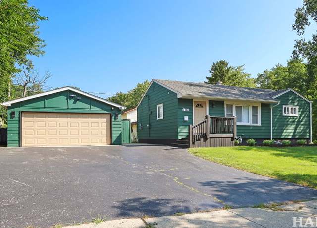 Property at 2440 W Cheyenne Rd, Waukegan, IL 60087, 4 beds, 2 baths