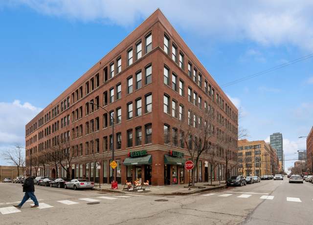 Property at 400 S Green St #310, Chicago, IL 60607, 3 beds, 3 baths