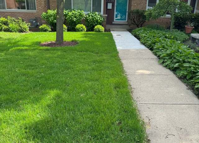 Property at 3316 Central St, Evanston, IL 60201, 1 bed, 1.5 baths