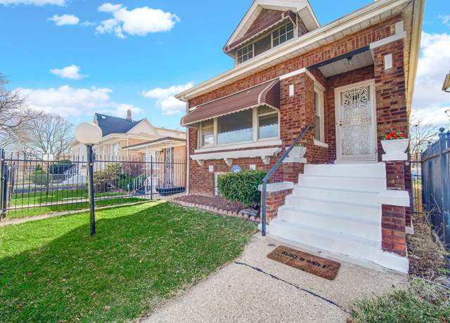 Property at 8940 S Emerald Ave, Chicago, IL 60620, 3 beds, 1 bath