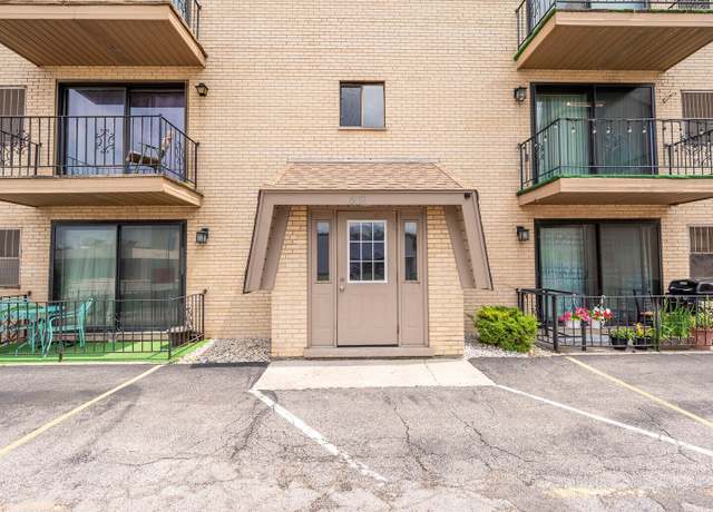 Property at 6051 S Archer Ave Unit 3A, Chicago, IL 60638, 2 beds, 1 bath