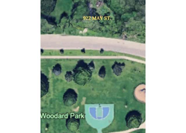 Property at 922 May St, Waukegan, IL 60085