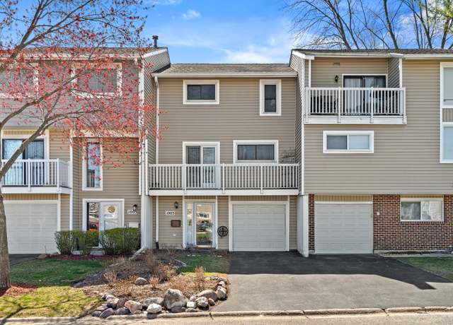 Property at 1003 Sandpiper Ct, Bartlett, IL 60103, 3 beds, 1.5 baths