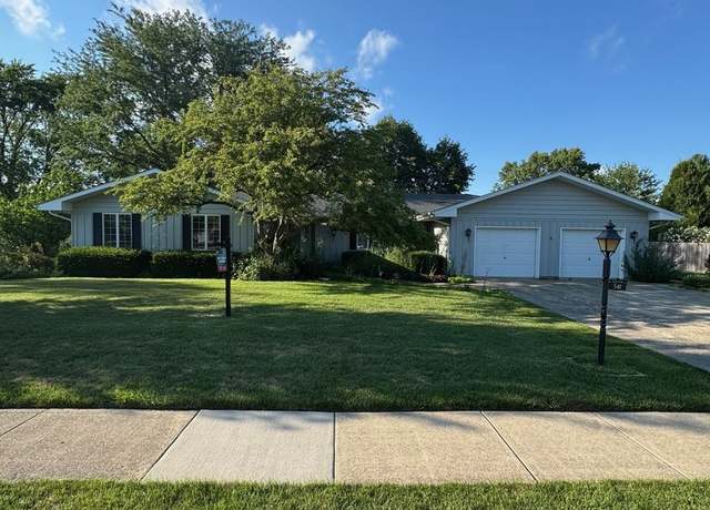 Property at 541 E Cloverlane Dr, Sycamore, IL 60178, 3 beds, 2.5 baths