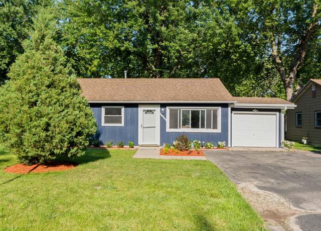 Property at 37285 N Piper Ln, Lake Villa, IL 60046, 3 beds, 1 bath