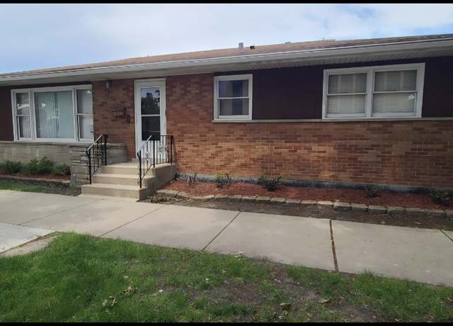 Property at 6124 W Berteau Ave, Chicago, IL 60634, 3 beds, 1.5 baths